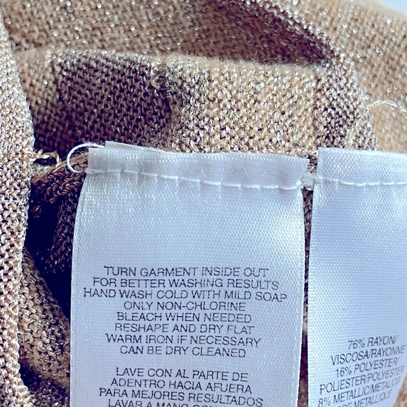 Jones of New York Metalic Gold Long Sleeve Scoop Neck Sweater size XL - Picture 6 of 7